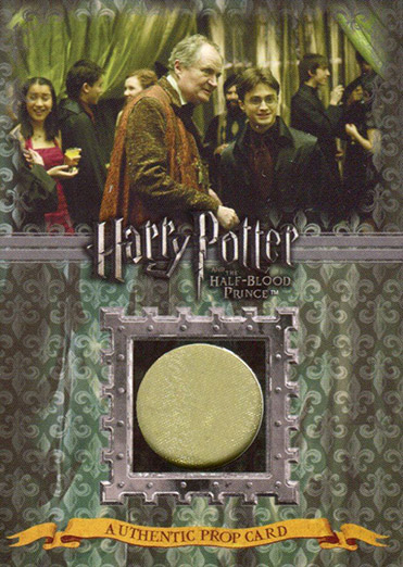P6 - Slughorn's Christmas Party Drapes - Front
