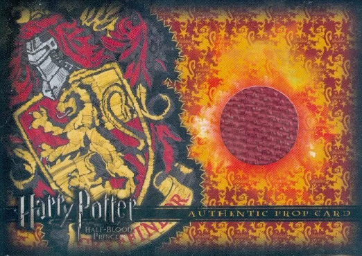 SDCC09 P1 - Gryffindor Quidditch Stand Material