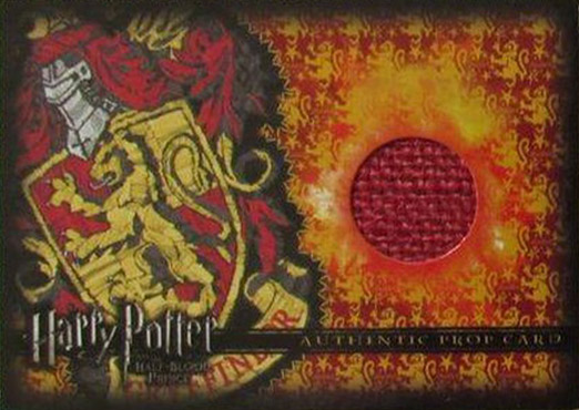 SDCC09 P1 - Gryffindor Quidditch Stand Material