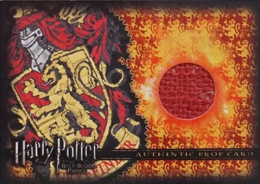 SDCC09 P1 - Gryffindor Quidditch Stand Material